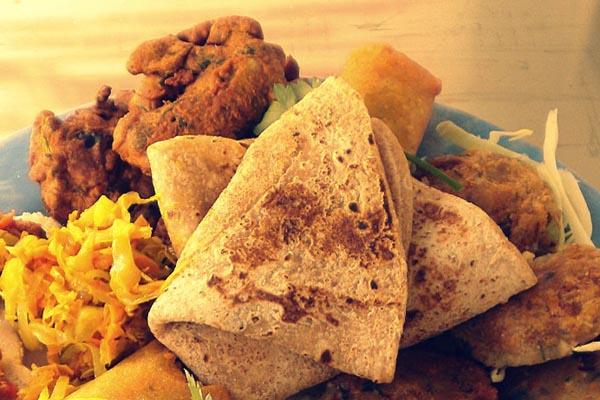 A Trecate tre laboratori di cucina con Abacashì