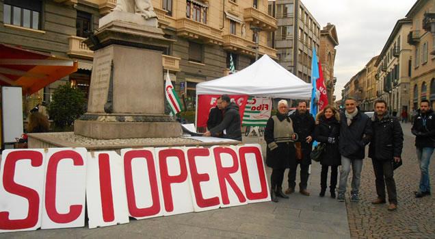 Bancari, braccia incrociate per il contratto