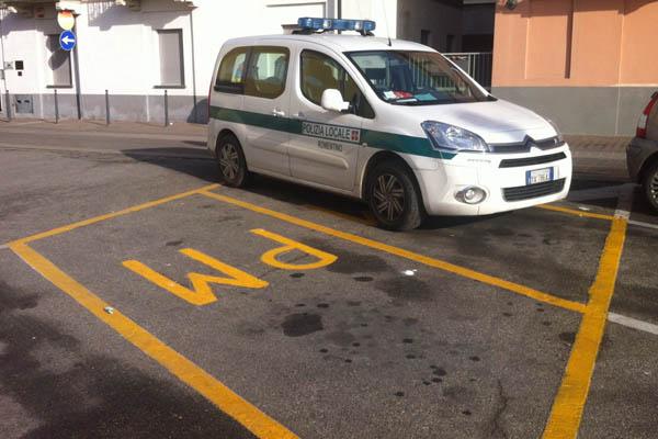 Divieti di sosta e viabilità: tolleranza zero a Romentino