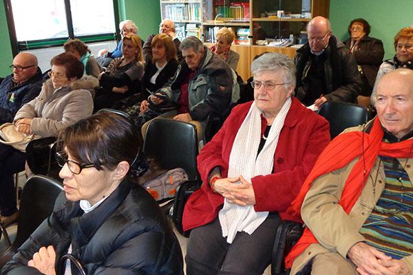 Aiutare le persone anziane in condizioni di fragilità