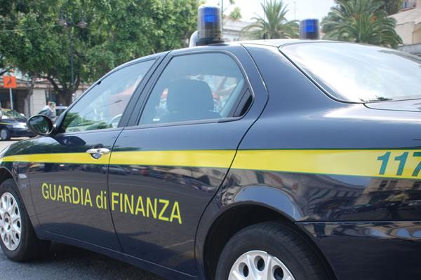 Frode carosello per l’evasione di Iva: nei guai un novarese e i legali rappresentanti di una società biellese