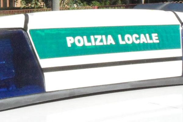 In due denunciati per resistenza, aggressione e minacce