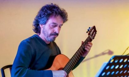 Jazz inedito al Rosmini con chitarra e bandoneon