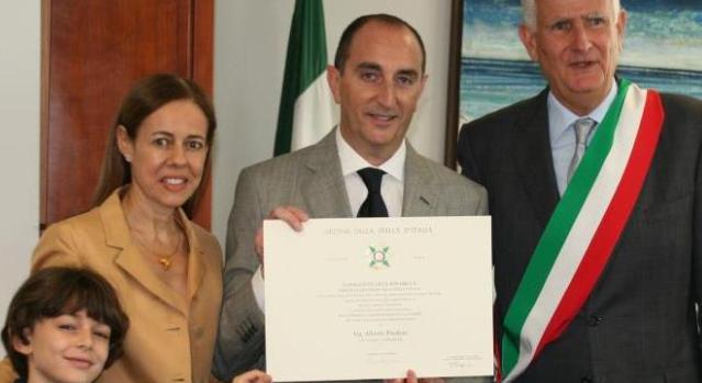 Prestigiosa onorificenza all’esperto di vini per gli Usa