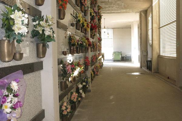 Riaperta alle visite una parte del V recinto del cimitero