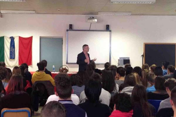 Così la guerra diventa “santa”…