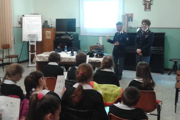 Cyberbullismo e social network illustrati dalla Polizia postale