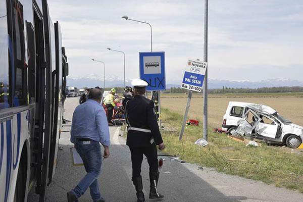Incidente lungo la sp 299 a Cesto: coinvolti bus con a bordo ragazzini e un’auto