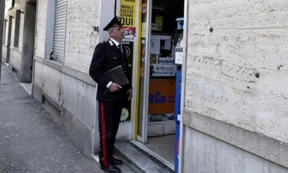 Ladri in un supermercato di viale Manzoni