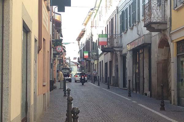Nonostante la crisi a Oleggio il commercio ‘tiene’