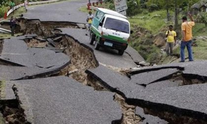 Novaresi bloccati in Nepal: trasferiti mercoledì da Monjo a Lukla, dove c’è un piccolo eliporto