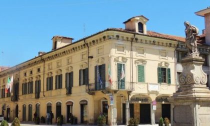 Pulizie di primavera a Borgomanero: arriva l’aspiratore elettrico