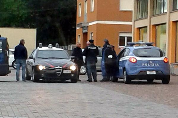 Rapinato della propria auto in corso Trieste