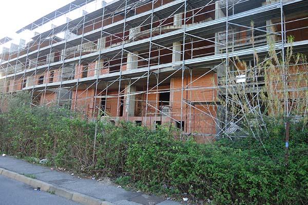 Soluzione vicina per il cantiere abbandonato di via Pianca, al centro sinora di una situazione di degrado