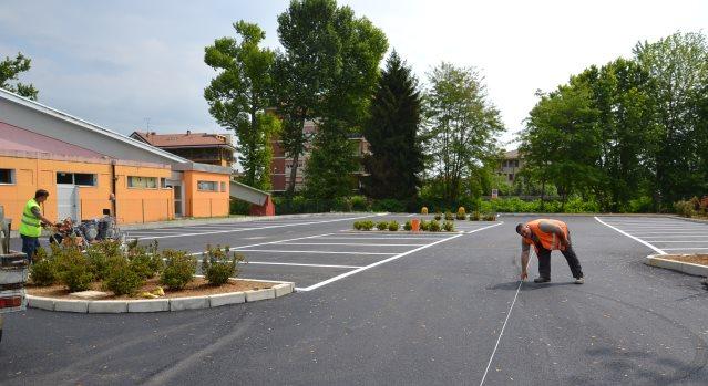 Borgomanero, quaranta posteggi in più