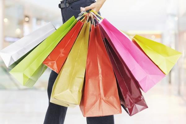 Successo in città per l’iniziativa Trecate Shopping