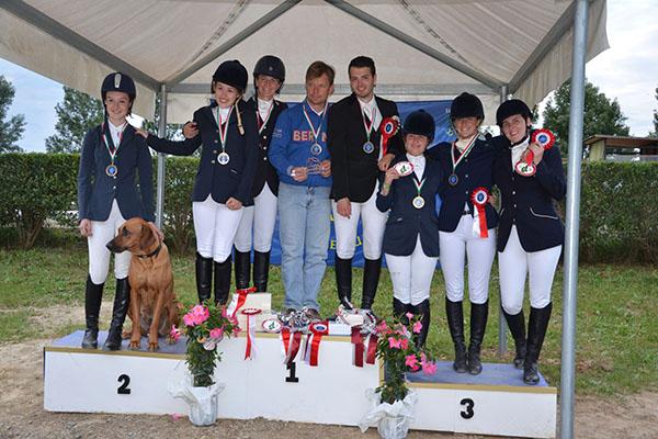 Dressage: sette medaglie per il Cavagliano Riding Club