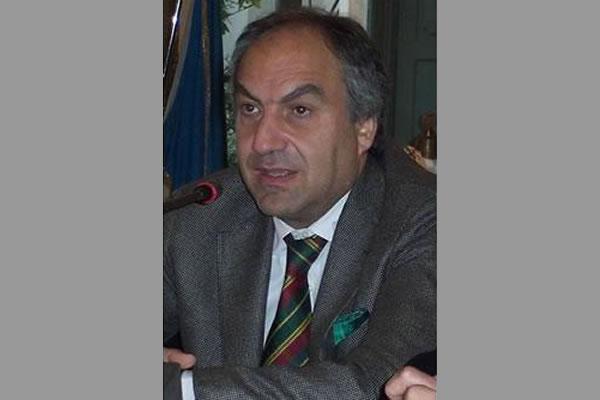 Cortese coinvolge Ballarè. Il sindaco: querelo