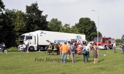 Due feriti per un incidente a S. Pietro Mosezzo