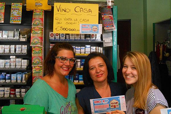 “VinciCasa”:  la fortuna bussa due volte