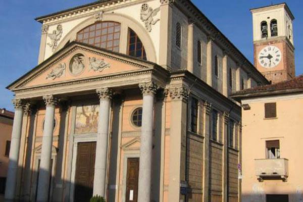 Borgolavezzaro, in attesa dell’arrivo dei migranti c’è chi chiede un referendum