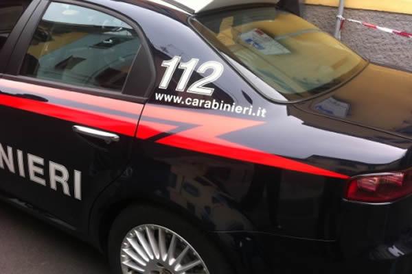 Dà in escandescenze in piazza a Oleggio: 32enne in manette