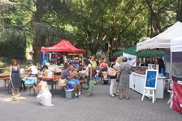 “Domenica è sempre domenica” (FOTOGALLERY)