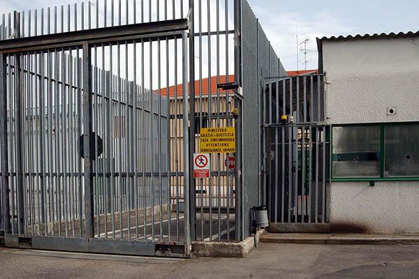 Giovane trecatese in carcere per lo scippo di Pasquetta: “Sono pentito”