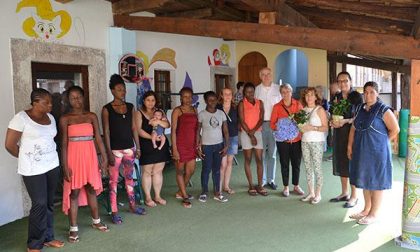 Il sindaco visita le migranti ospiti a Borgomanero