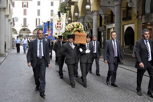 L’addio di Novara a Sebastiano Vassalli