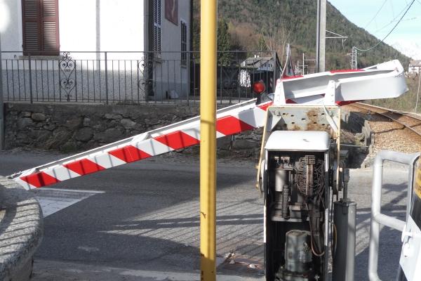 Passaggi a livello: tanti vertici ma i problemi restano