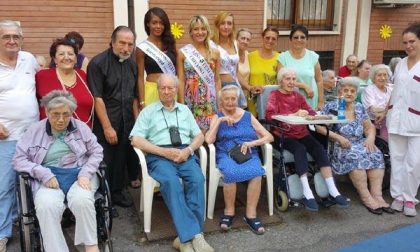 Le ragazze di Miss Italia alla Casa di riposo San Francesco