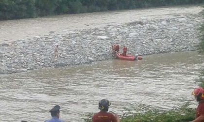 Non riescono a tornare a riva, due bagnanti salvati nel Sesia