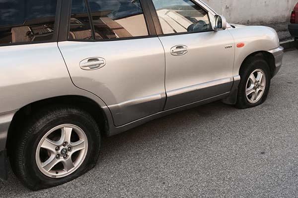 Ancora un vandalismo all’auto del consigliere comunale Negri