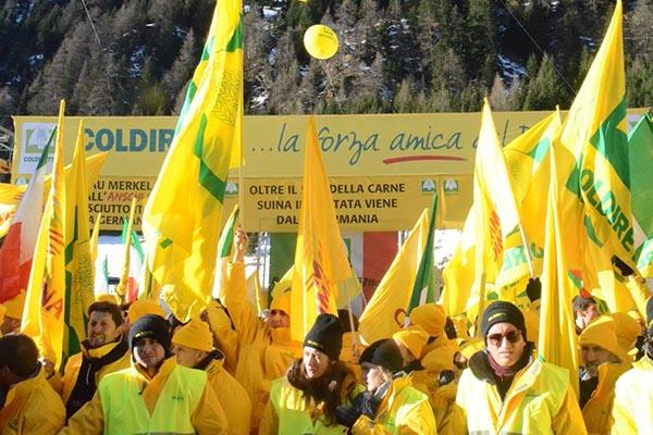 Coldiretti torna a occupare il Brennero