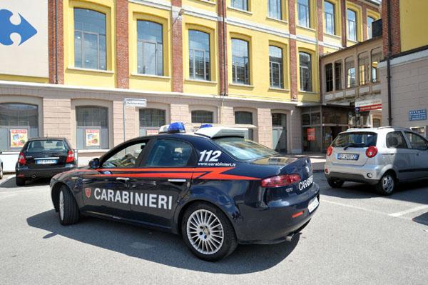 Furto fallito al Carrefour di corso Risorgimento