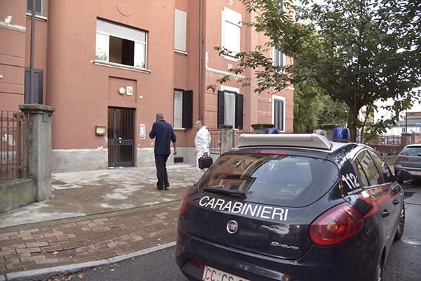 Uomo trovato morto in casa