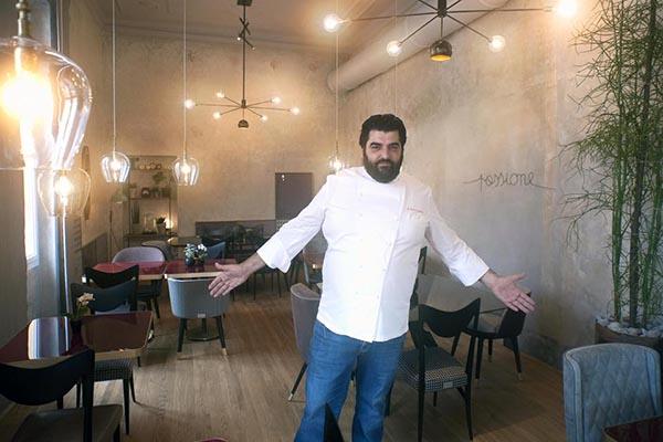 Cannavacciuolo nel suo nuovo bistrot novarese (GALLERY)
