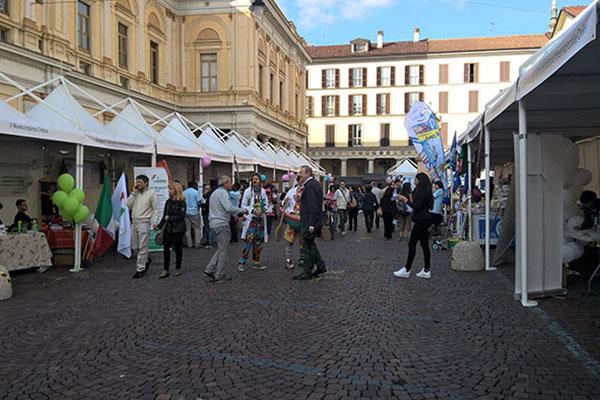 Le foto dei protagonisti del Bene in piazza