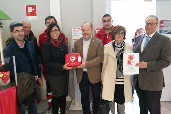 Anche il Mercato coperto ora è dotato di defibrillatore