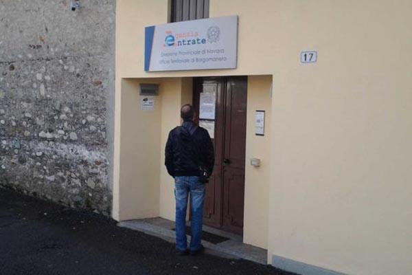 Borgomanero, l’Agenzia delle Entrate per ora è salva