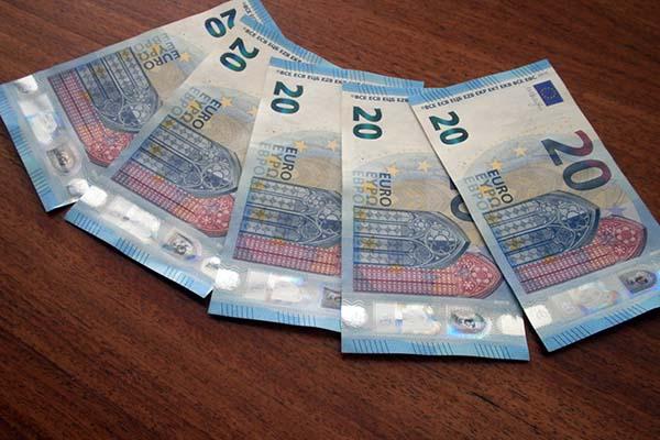Ecco la nuova banconota da 20 euro