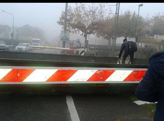 Presto il tavolo di lavoro sul passaggio a livello di Momo