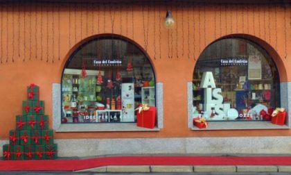 Assegnato il premio "Buon Natale in vetrina" (fotogallery)