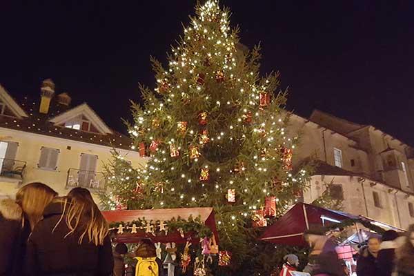 Natale, partito il conto alla rovescia (FOTOGALLERY)