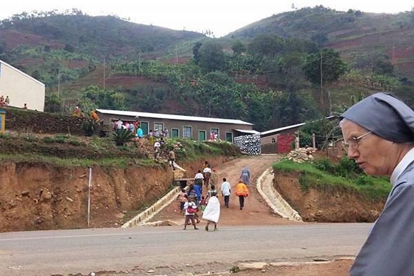 “Preoccupazione per suore e bimbi in Burundi”