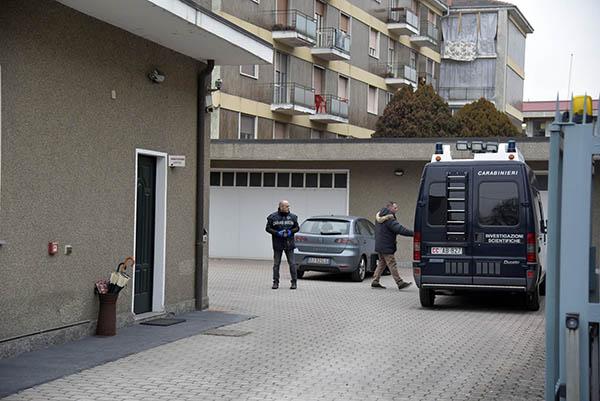 Bottino di diverse decine di migliaia di euro per la rapina in via Iamoni