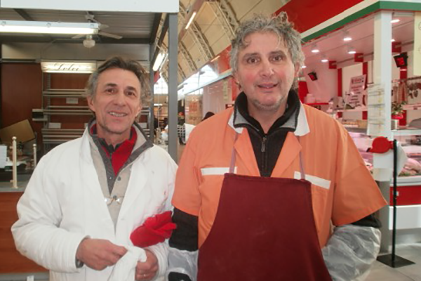 Mercato coperto ancora al freddo