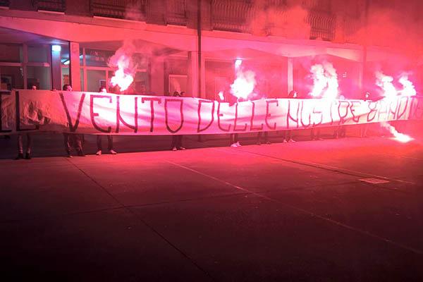 Messa di suffragio per Andrea Gennari: il saluto dei tifosi azzurri