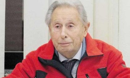 Nuova lettera di Pacelli al sindaco: “non ci ha risposto. Chi paga la sua campagna?”